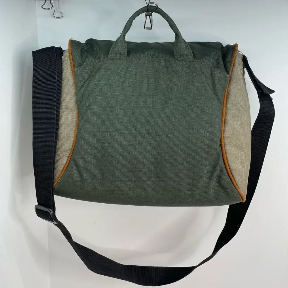 Crumpler McBain`s Baby Large Messenger Laptop Bag Green‎